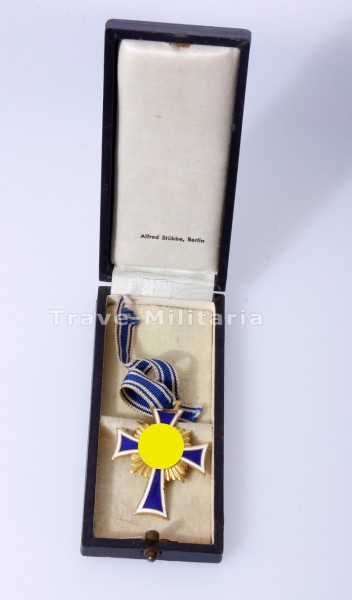 Ehrenkreuz der Deutschen Mutter in Gold im Etui